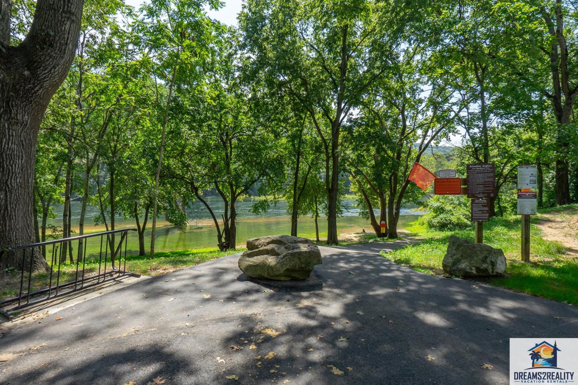 3Br Condo With Lake View - Trout Fishing - Playground - 2 Pools - Free Tickets Included - Pr69-9 Branson Exteriör bild